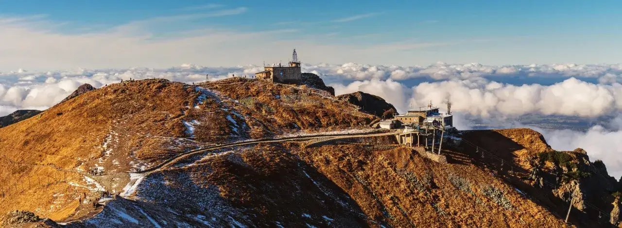 Kasprowy Wierch PKL: Jak zdobyć szczyt bez kolejek i stresu?