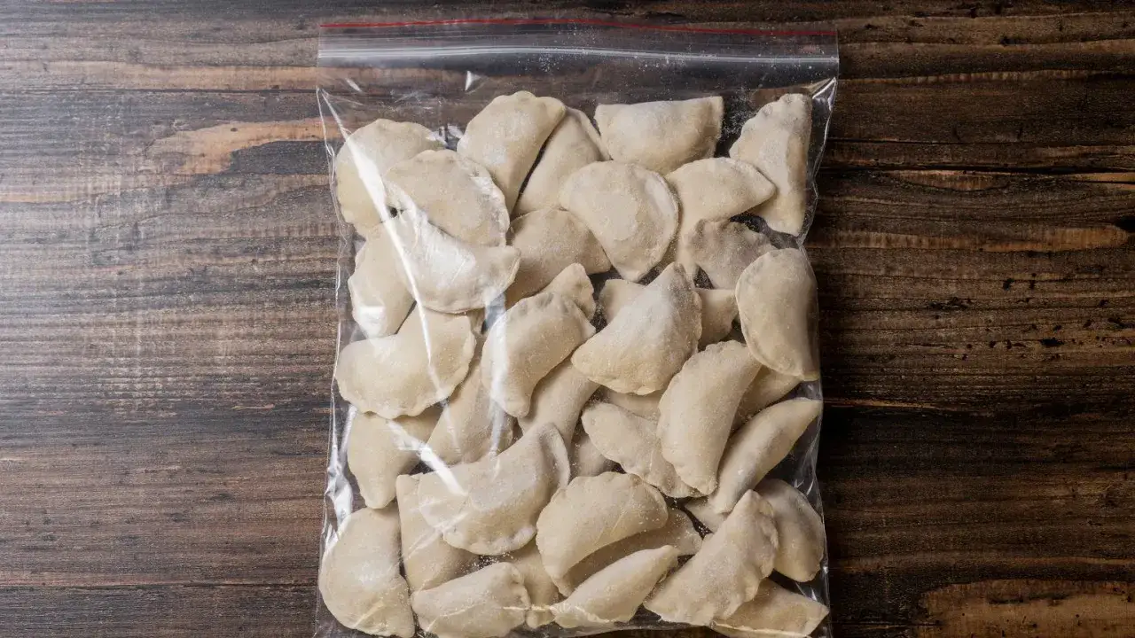 Jak mrozić pierogi i zachować ich smak? Poznaj najlepsze metody