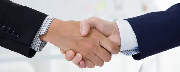 Jak powinien postępować broker ubezpieczeniowy wobec organu nadzoru, aby uniknąć problemów?