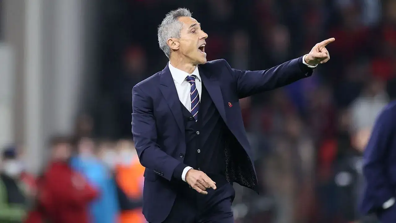 Ile zarabia trener reprezentacji Polski? Zaskakujące fakty o pensji