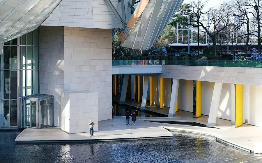 Muzeum sztuki współczesnej Paryż: Odkryj jego unikalne atrakcje