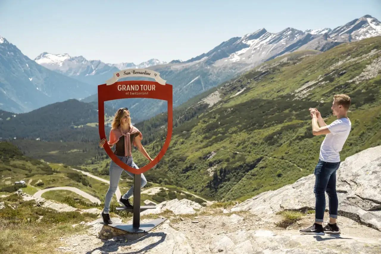 Alpy Szwajcarskie: Najpiękniejsze miejsca i jak zaplanować podróż?