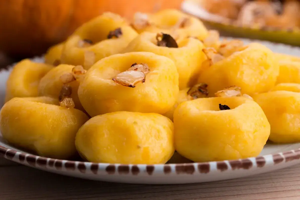 Idealne mrożone kluski śląskie? Gotuj bez rozmrażania i błędów!