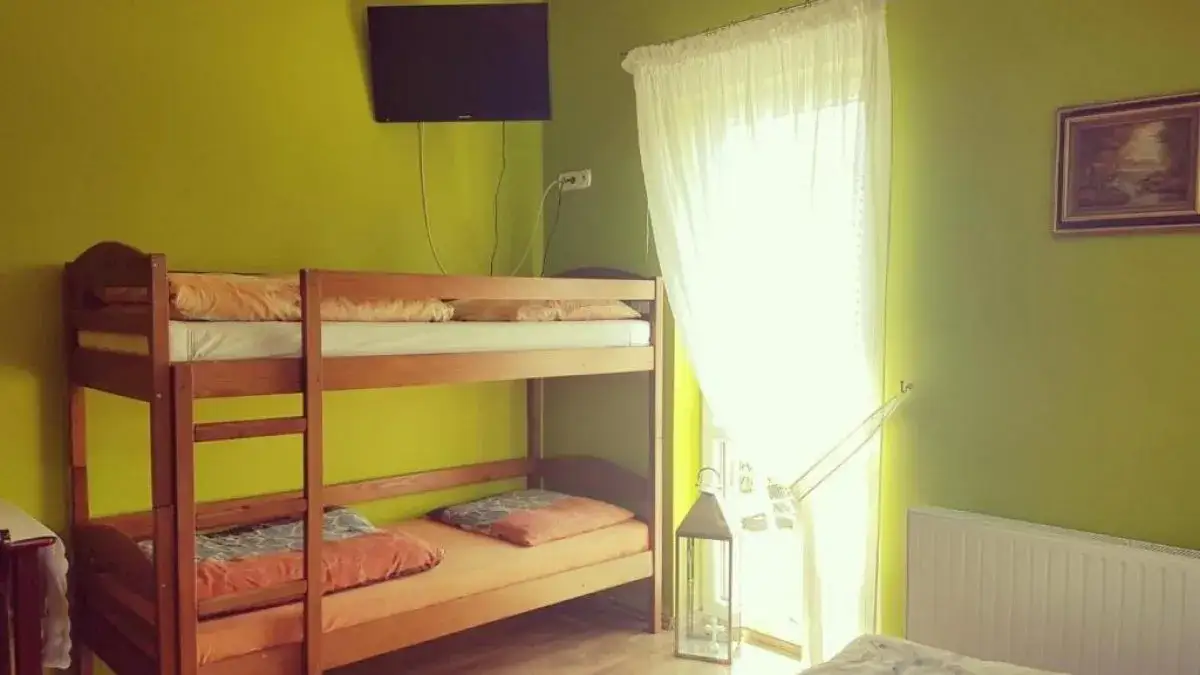 Gdzie nocować w Górach Świętokrzyskich? Sprawdź najlepsze opcje