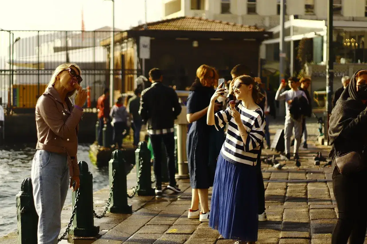 Jedzenie na Węgrzech: Ile kosztuje obiad? Ceny i sposoby na oszczędności