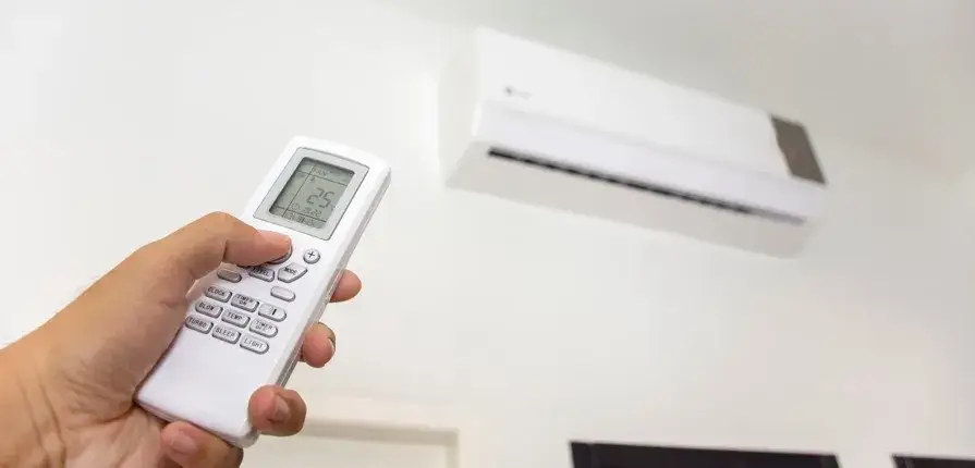 Jak ustawić klimatyzację w hotelu, aby cieszyć się komfortem w upały