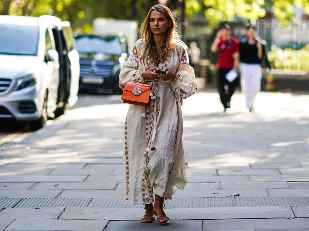 Jakie buty do sukni boho? Styl, komfort i unikalny look!
