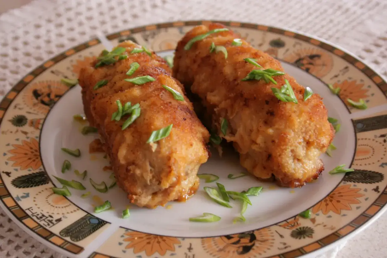 Kiełbasa schabowa: tradycyjne przepisy i najlepsze składniki do domu