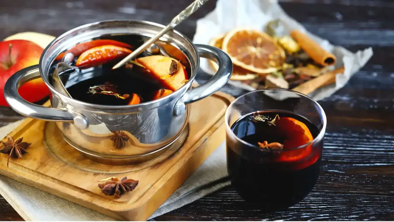 Jak zrobić idealny grzaniec? Przepis krok po kroku i sekrety smaku