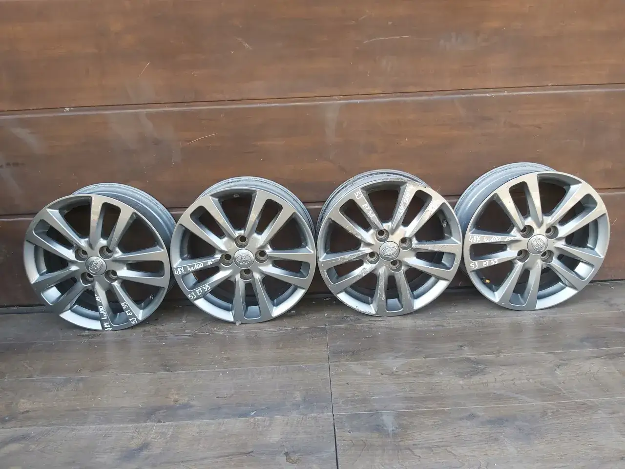 Yaris I (1999-2005): Jakie felgi? Uniknij błędów i drgań!