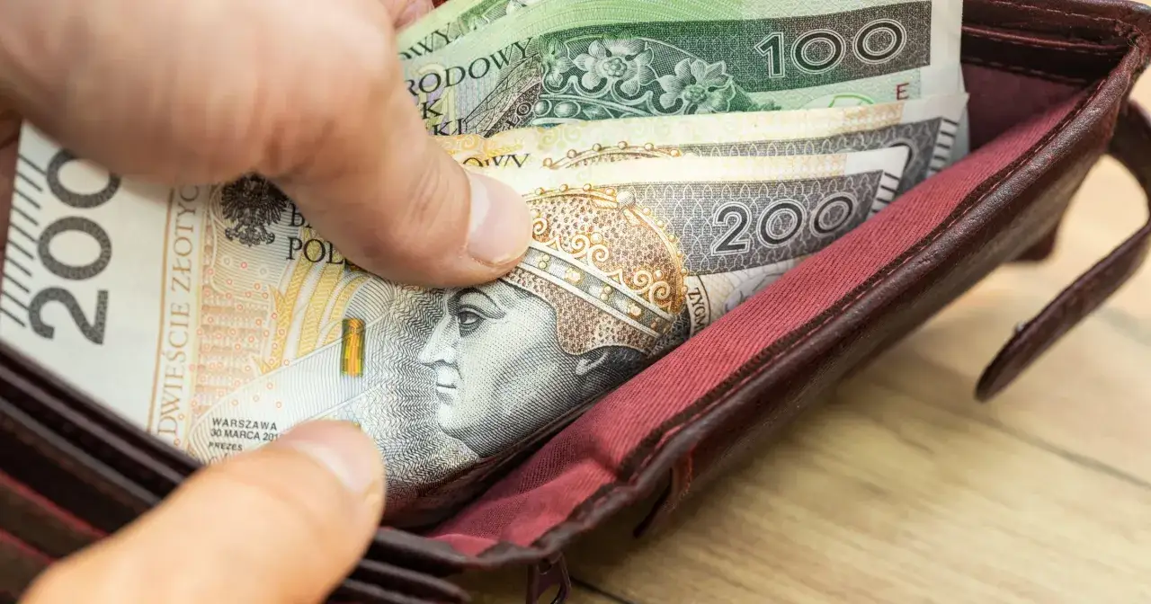 Ile czasu czeka się na decyzję w sprawie wniosku 300+? Sprawdź!