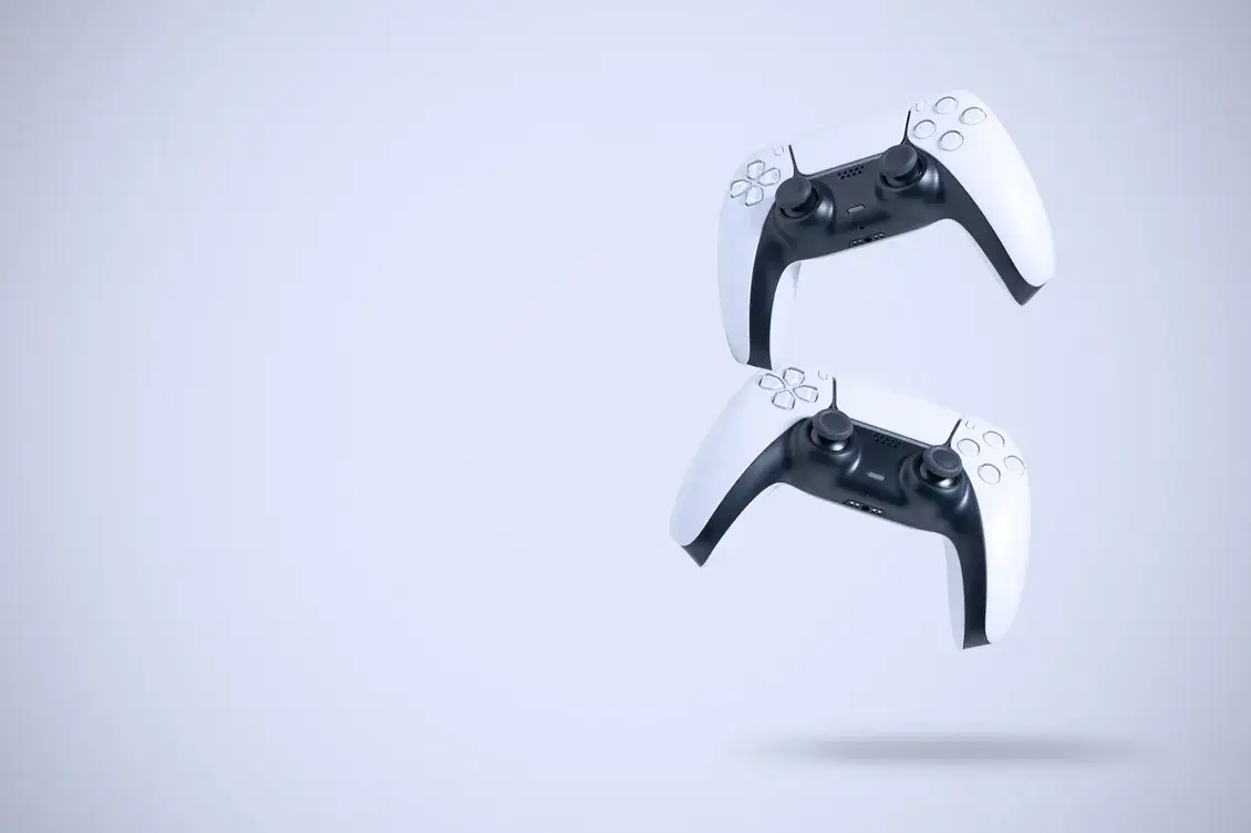 Jak grać na dwa pady w PS5 i uniknąć problemów z konfiguracją