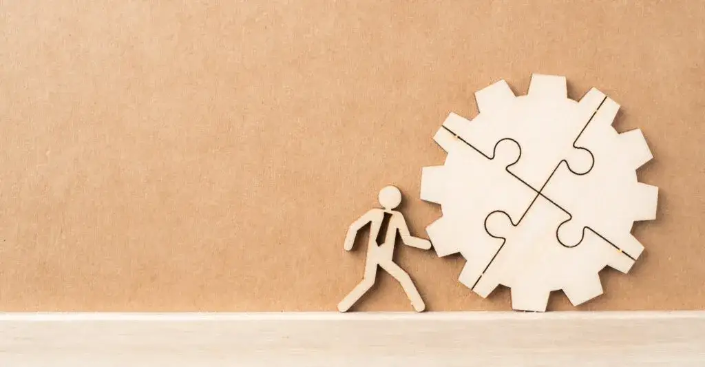 Jak zacząć biznes w młodym wieku i uniknąć najczęstszych błędów