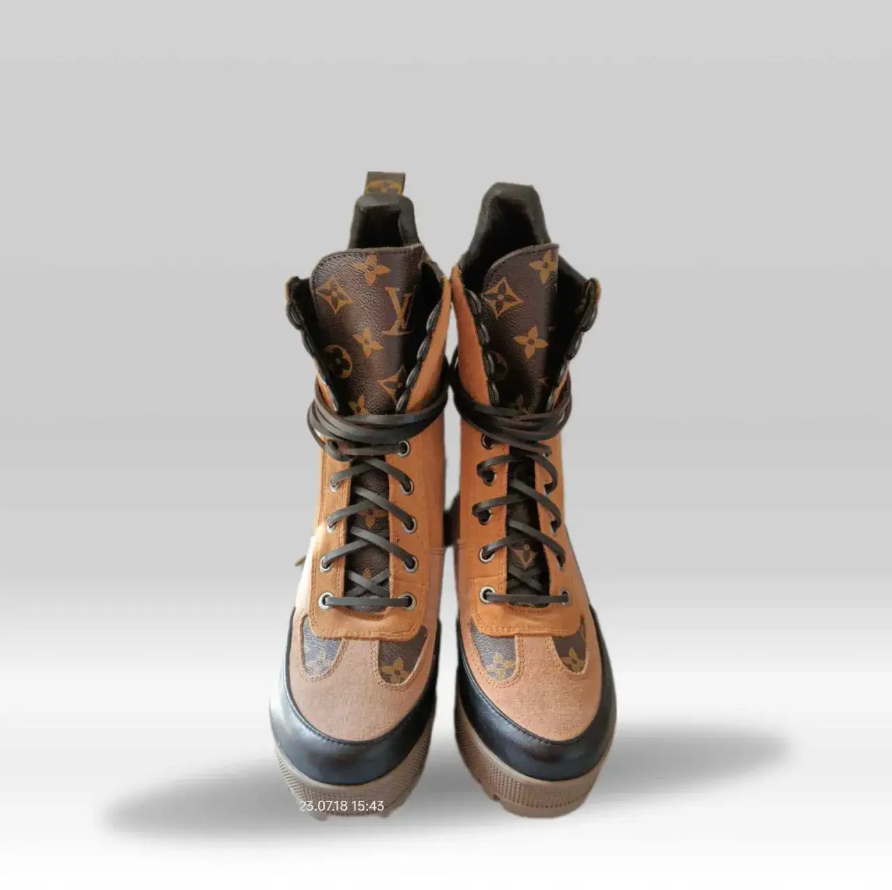 Botki jak Louis Vuitton - stylowe alternatywy w przystępnych cenach