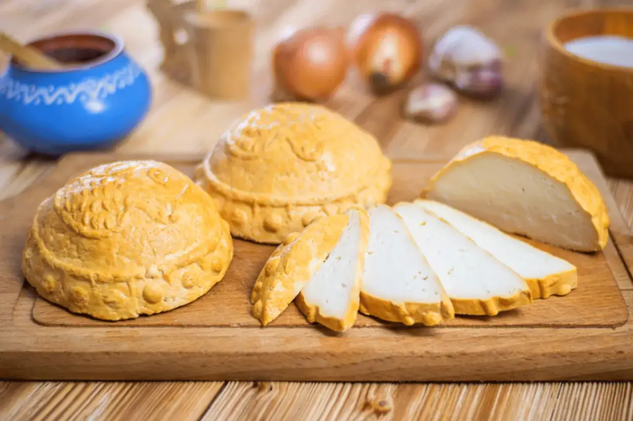 Oscypek i inne polskie sery owcze: Jak rozpoznać prawdziwe?