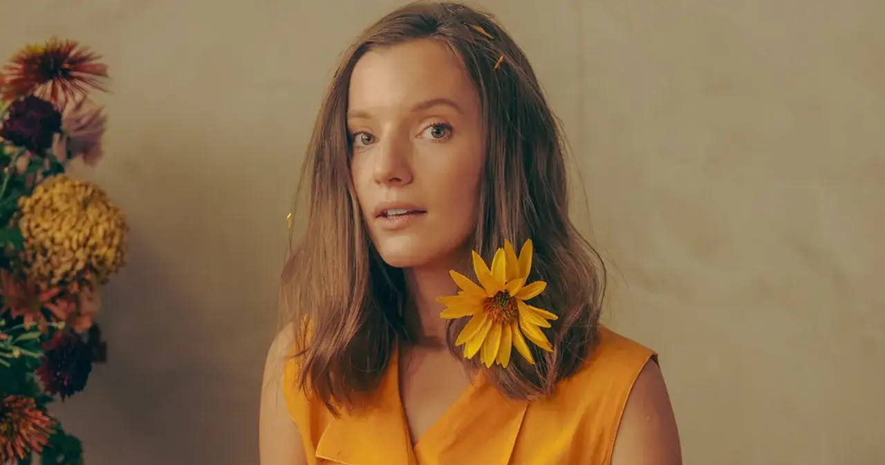 Leśmian "Dwoje ludzieńków": Tekst, analiza, sanah. Czy to Tuwim?