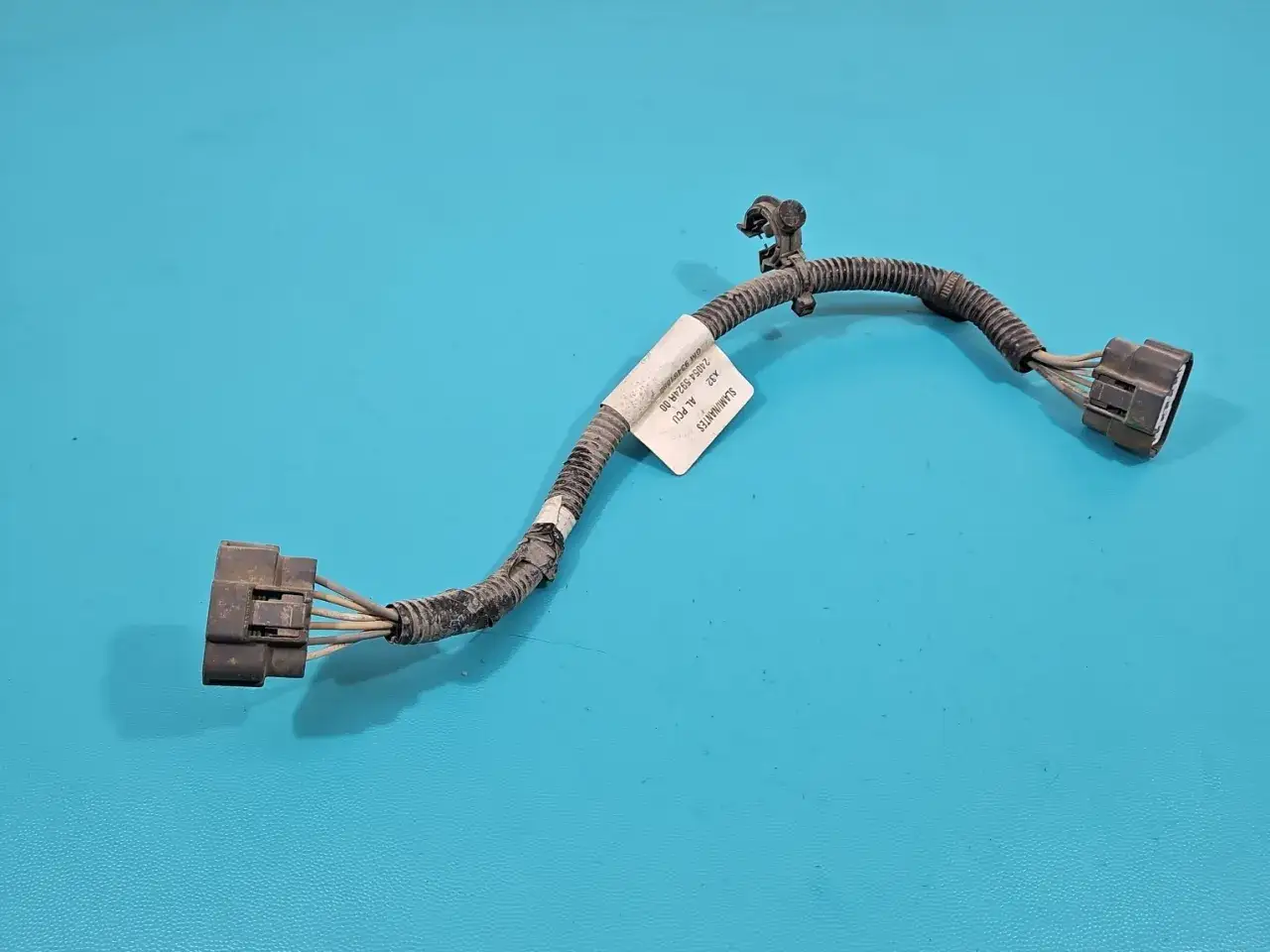 Podłączenie wiązki elektrycznej haka Renault Trafic bez problemów