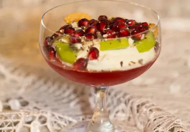 Czy można połączyć mascarpone z galaretką? Sprawdź pyszne przepisy!