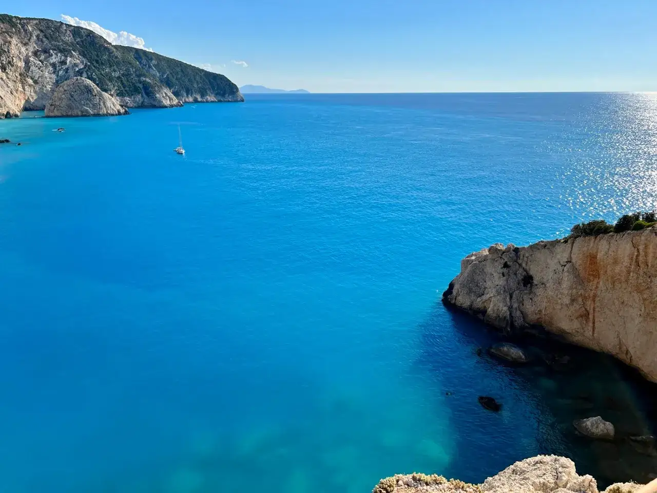 Nad jakim morzem leży Grecja? Odkryj cztery otaczające ją morza