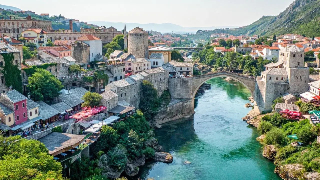 Najlepsze atrakcje w Bośni, które zaskoczą każdego turystę
