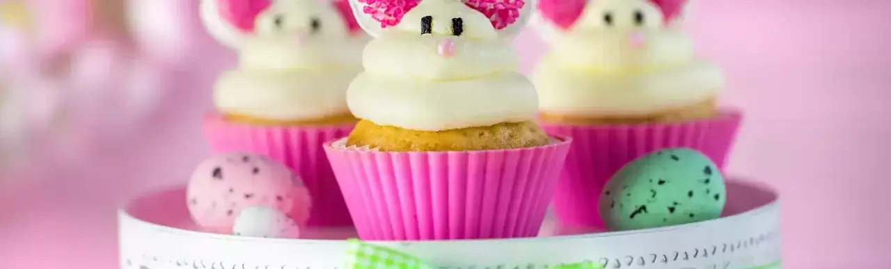 Jak udekorować babeczki bez szprycy - proste i kreatywne metody