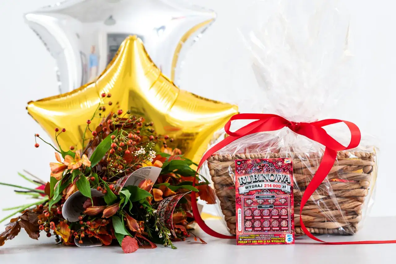 Jak dać zdrapki na wesele - kreatywne pomysły i inspiracje dla gości