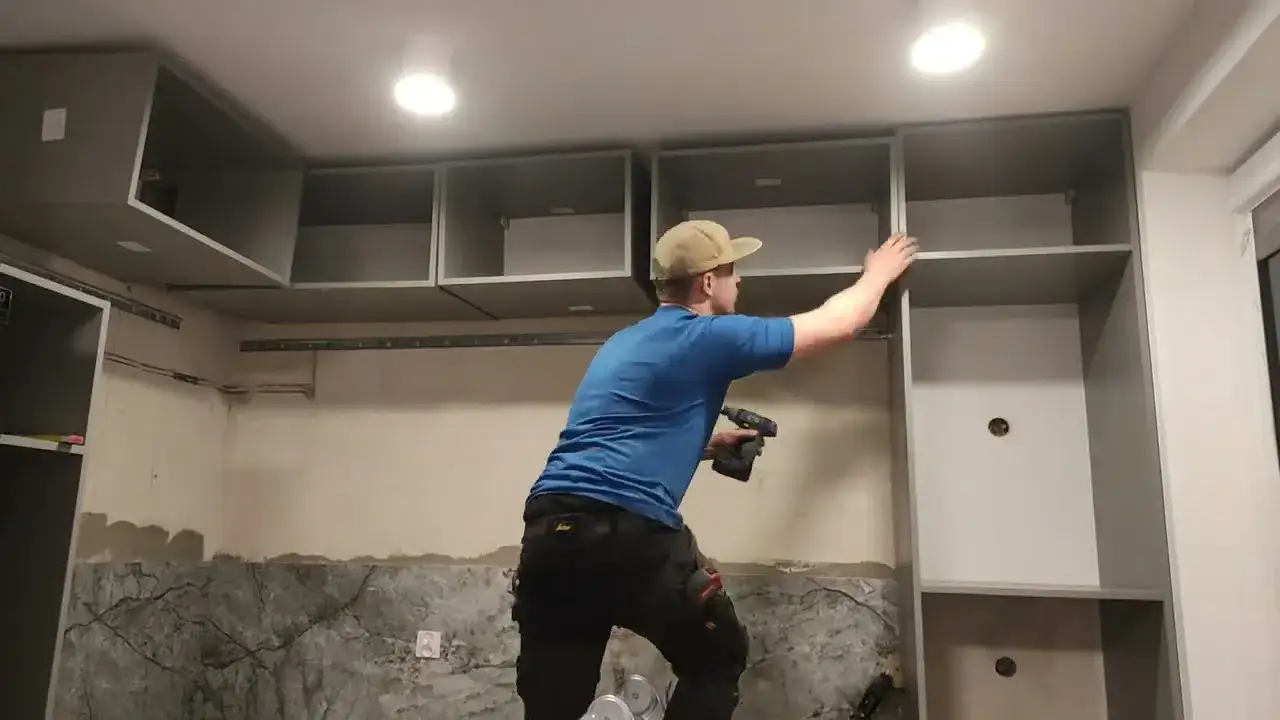 Jak zamontować listwę do mebli kuchennych - proste kroki i porady