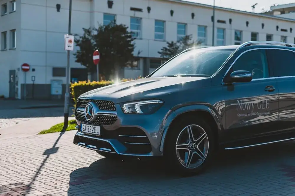 Mercedes-Benz GLE SUV – wyjątkowe osiągi i komfort w każdym detalu