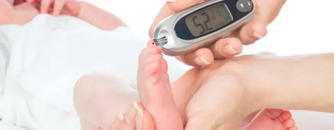 Objawy cukrzycy u niemowląt – jak je rozpoznać i co robić?