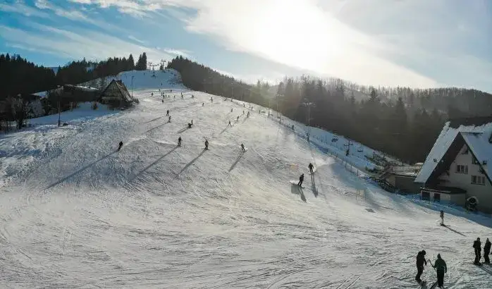 Cieńków Snowpark - najlepsze miejsca do jazdy na nartach i snowboardzie