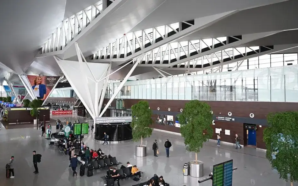 Ile kosztuje lot z Krakowa do Gdańska? Sprawdź najniższe ceny!