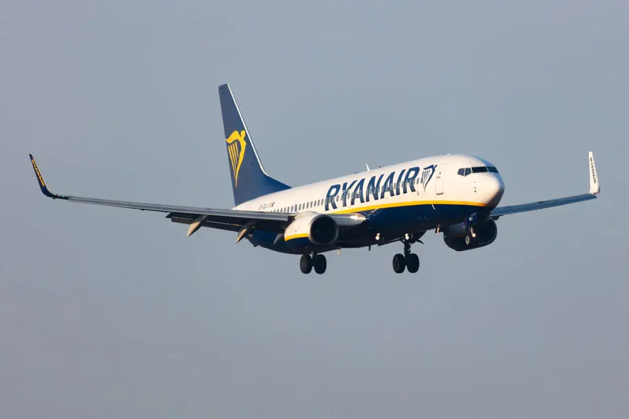 Ryanair: Ile wcześniej na lotnisko? Uniknij stresu i spóźnienia!