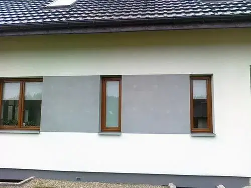 Jak położyć tynk na elewacji, aby uniknąć najczęstszych błędów