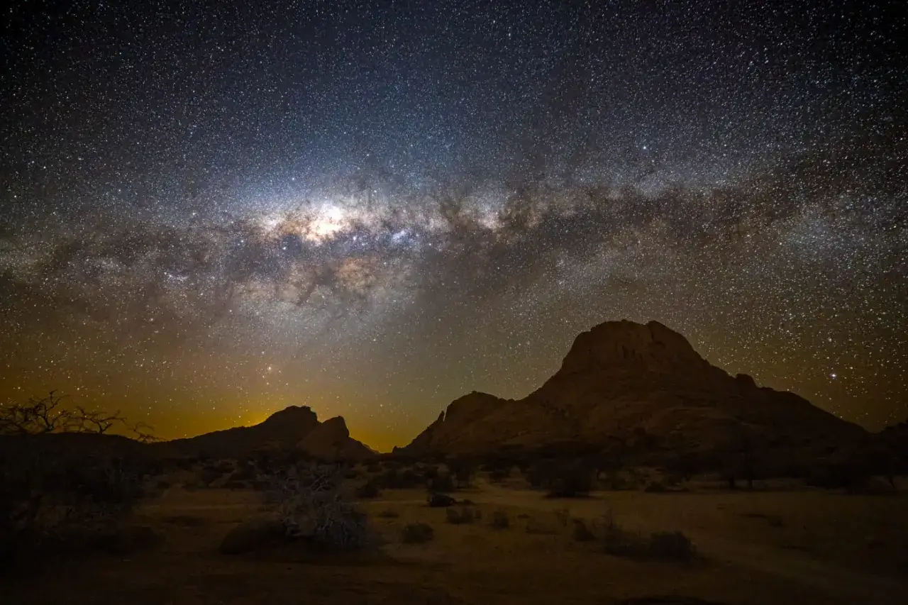 Jak zrobić zdjęcie Drogi Mlecznej: sekrety idealnych ujęć nocnych