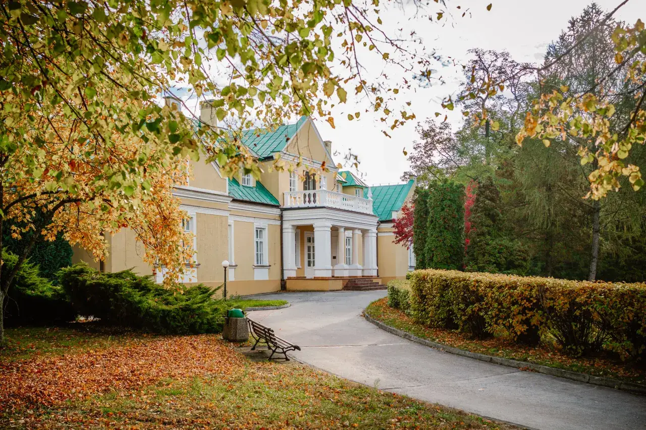 DPS Parkosz: Kompletny przewodnik opieka, koszty, przyjęcie