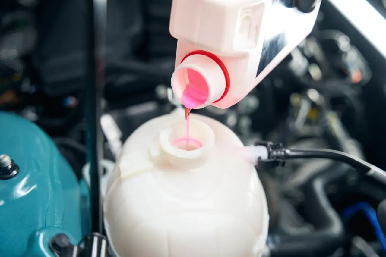 Jaki płyn do chłodnicy Honda Civic? Wybierz najlepszy dla swojego auta