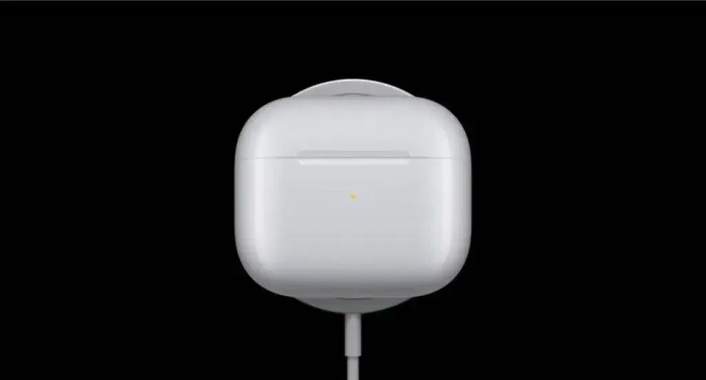 Jak ładować AirPods? Oto sposoby, które mogą Cię zaskoczyć