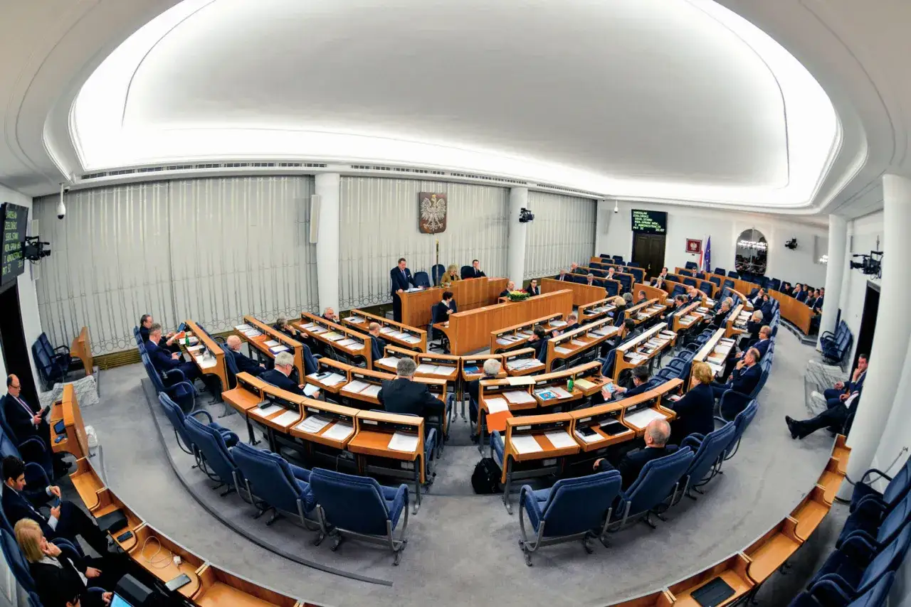 Kto wchodzi do senatu? Poznaj nowych senatorów i ich partie