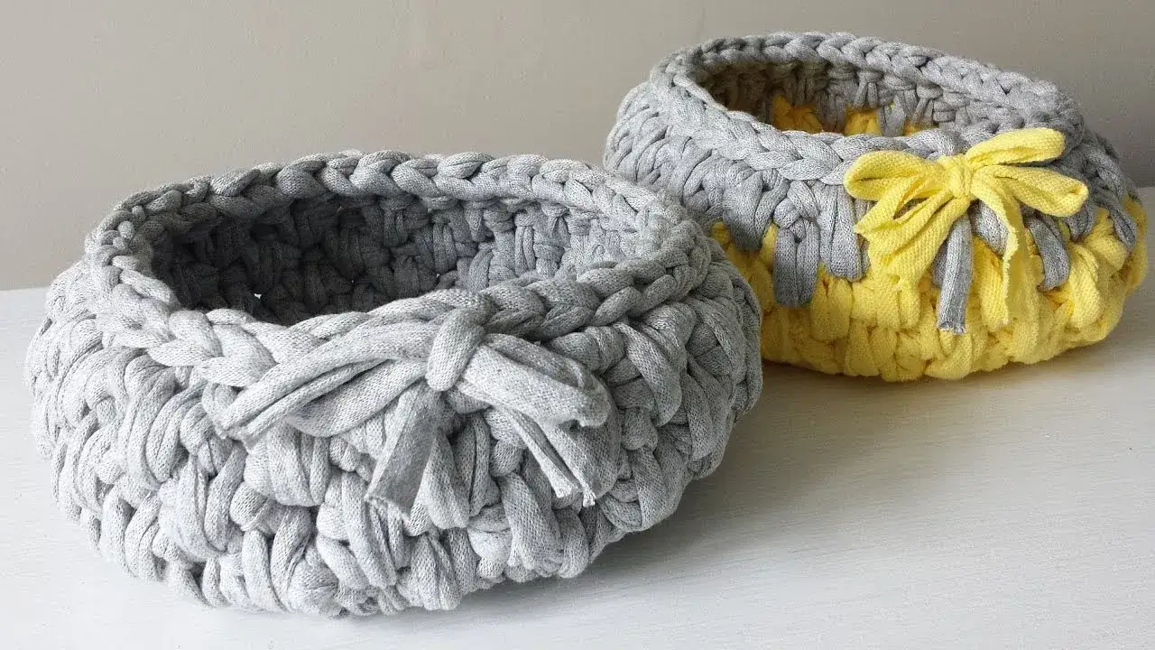 Pomysły na projekty z włóczki spaghetti - co zrobić z t-shirtów