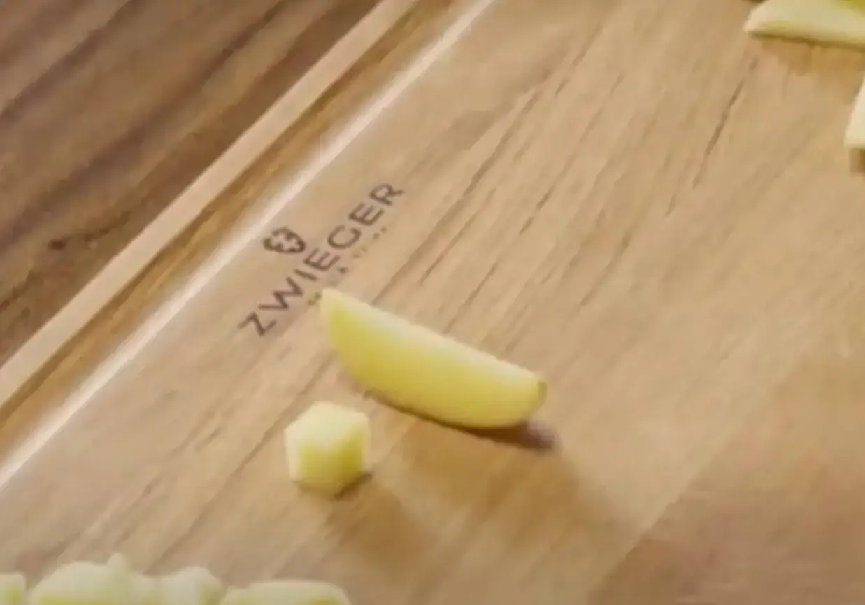 Krojenie ziemniaków na słupki? Zrób to perfekcyjnie bez maszynki!