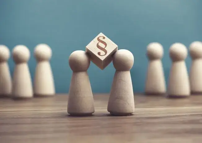 Kiedy zmiany w kodeksie pracy? Poznaj kluczowe daty i szczegóły