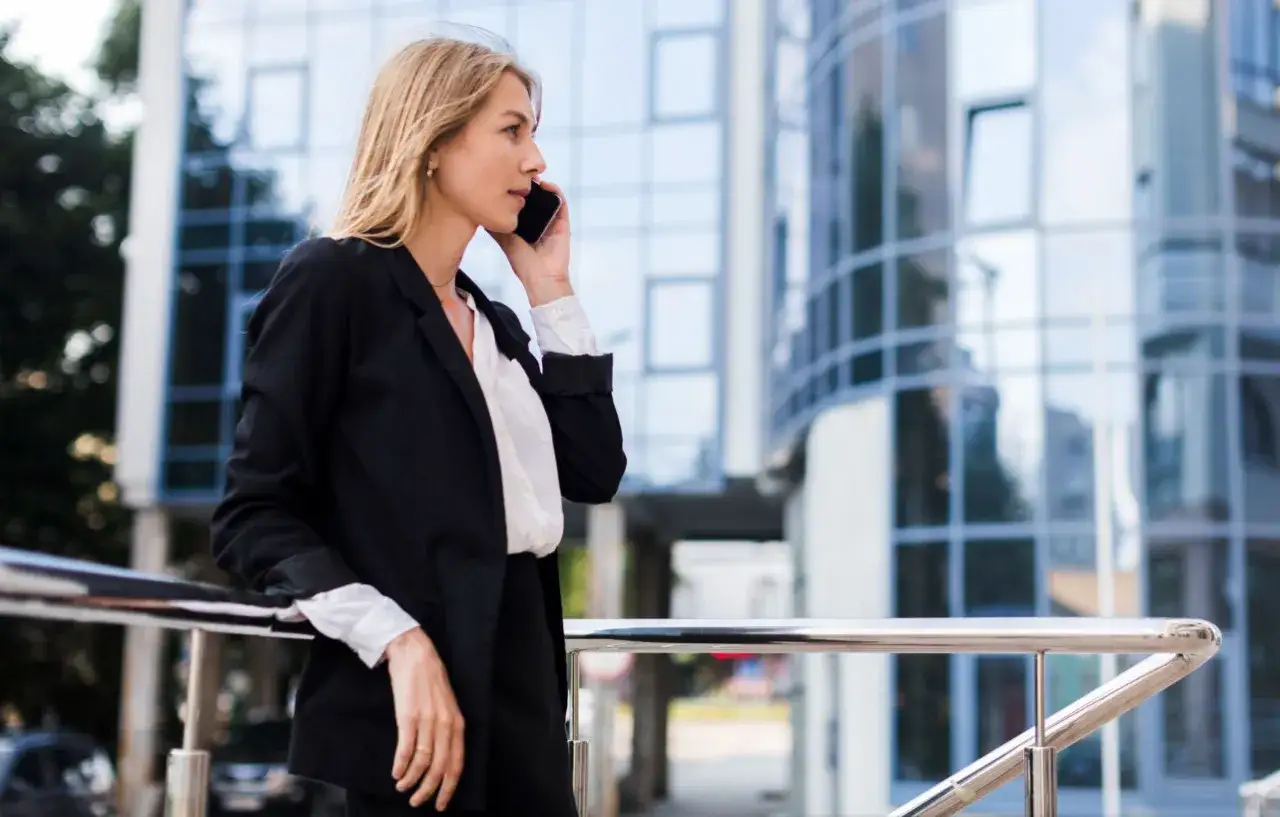 Jak zwracać się do radcy prawnego, aby uniknąć faux pas w komunikacji