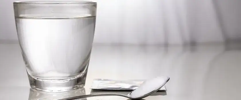 Niedobory elektrolitowe objawy - jak je rozpoznać i unikać problemów zdrowotnych