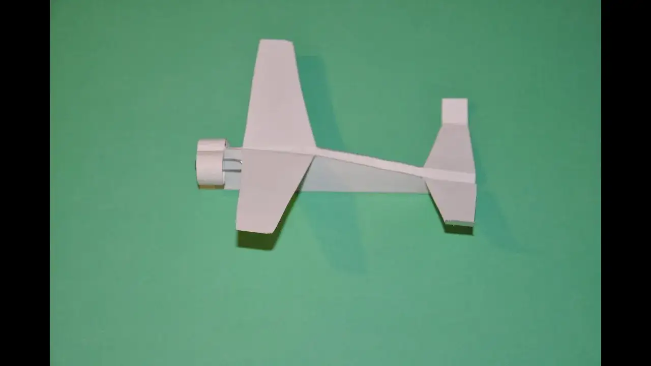 Jak zrobić samolot z kartonu – proste kroki do kreatywnego projektu