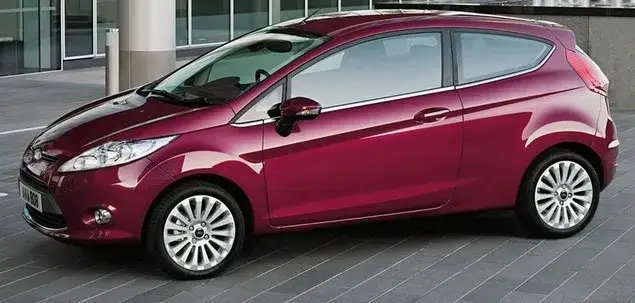 Pojemność baku Ford Fiesta Mk7: Ile litrów i jaki zasięg?
