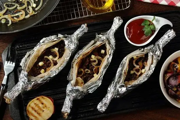 Ile czasu kaszanka na grillu? Uniknij najczęstszych błędów!