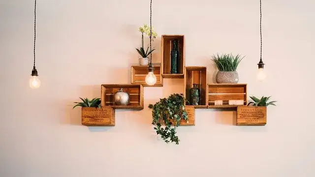 Jak przymocować półkę do ściany: proste metody i cenne wskazówki