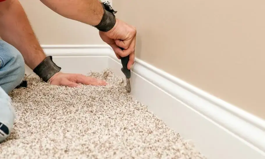 Profesjonalne obszycie wykładziny dywanowej krok po kroku bez stresu