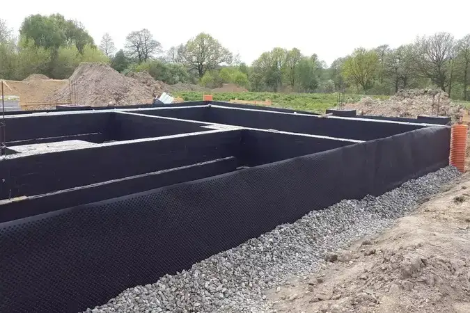 Izolacja płyty fundamentowej: jak wykonać krok po kroku