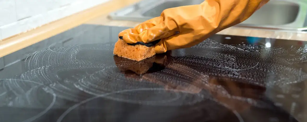 Jak skutecznie i bezpiecznie czyścić płytę elektryczną bez uszkodzeń